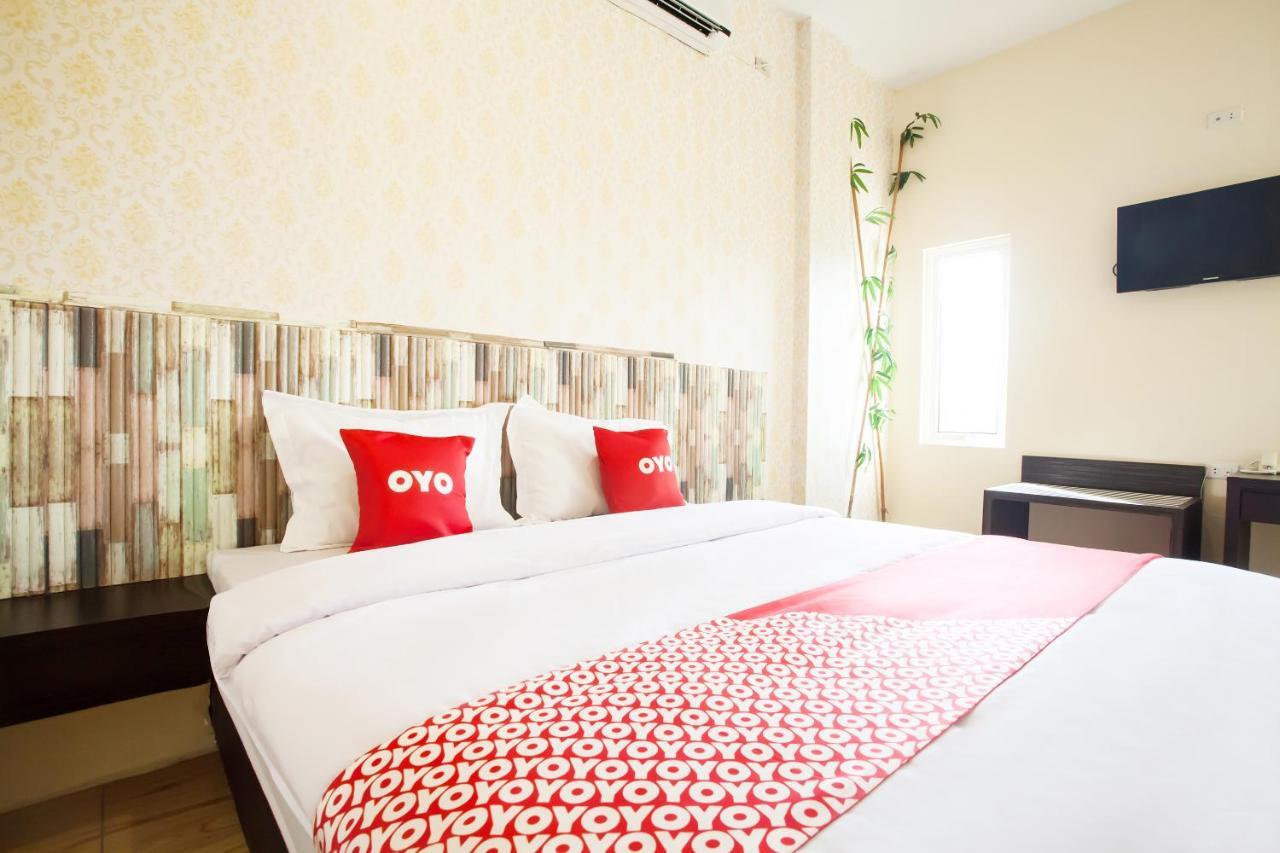 Glugur Oyo 2361 Hotel Winston מראה חיצוני תמונה